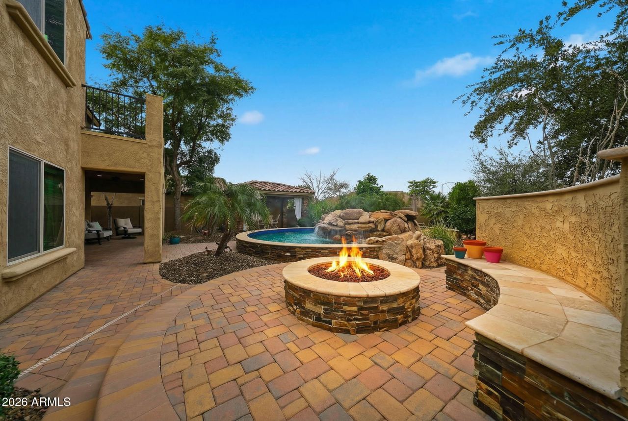 5148 W Quail Track Drive, Phoenix, AZ 85083 Main Photo