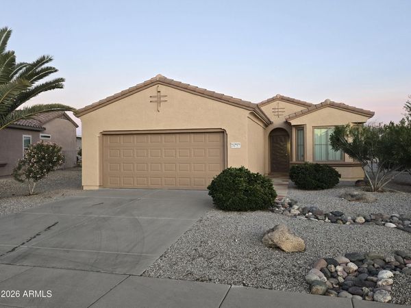 16757 W VILLAGIO Drive, Surprise, AZ 85387