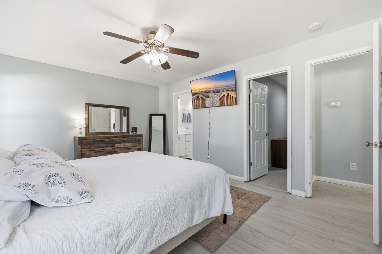 404 Coco Plum Ct. Photo 19