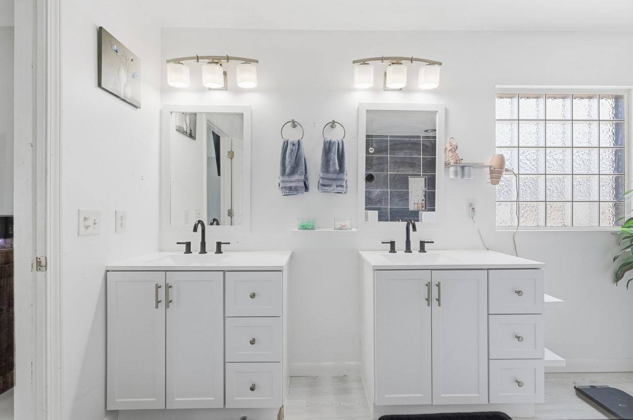 404 Coco Plum Ct. Photo 21