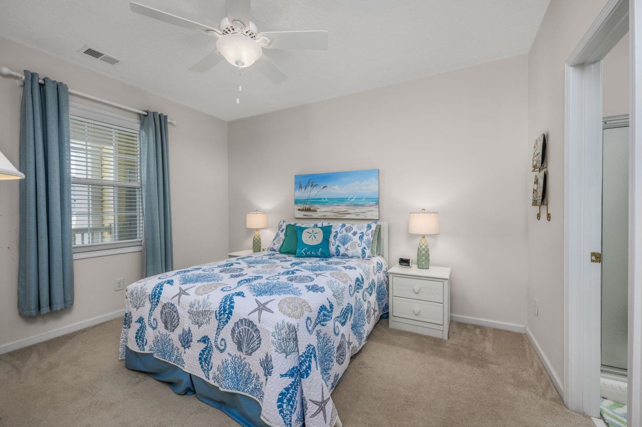 601 N Hillside Dr.  Photo 12