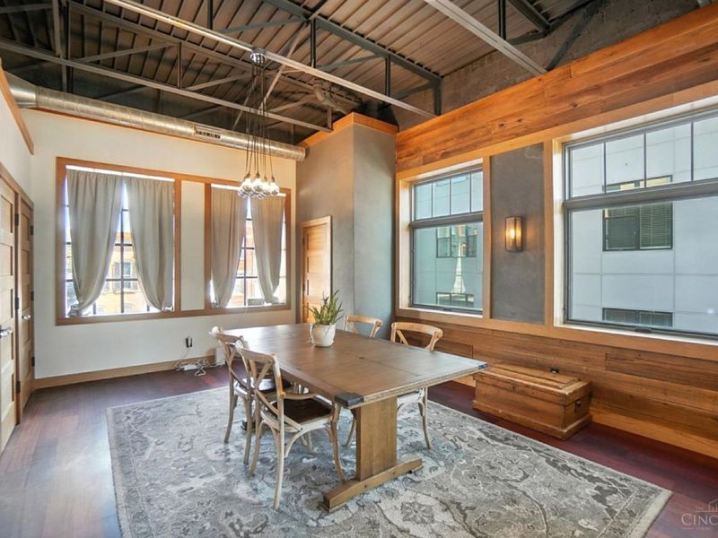 1628 Central Parkway, Cincinnati, OH 45202 Photo 18