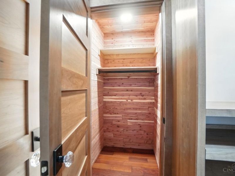 1628 Central Parkway, Cincinnati, OH 45202 Photo 26