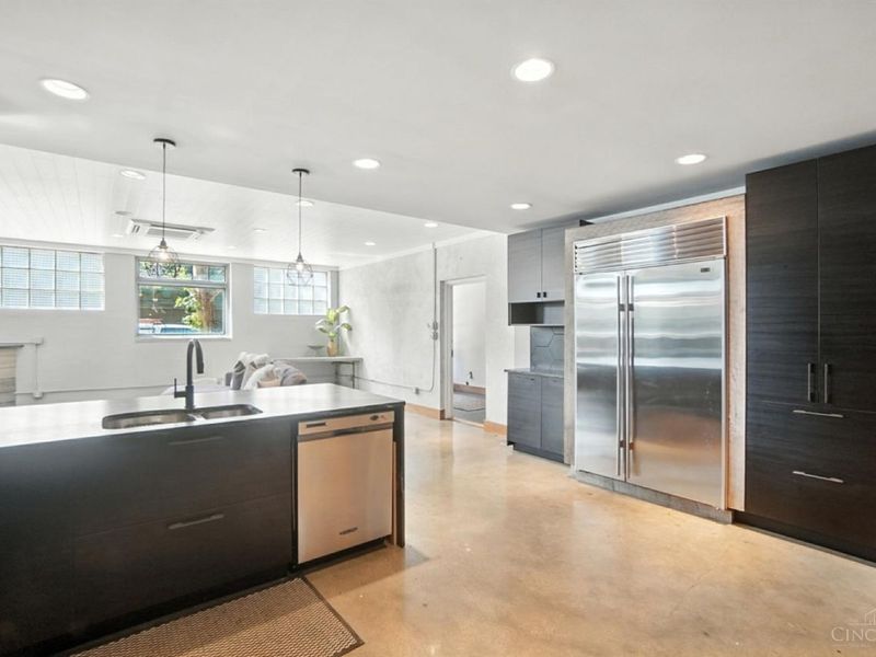 1628 Central Parkway, Cincinnati, OH 45202 Photo 53