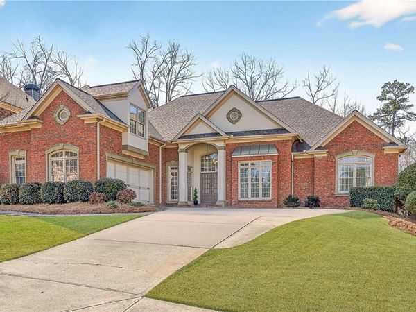 2815 Ivy Brook Lane, Buford, GA 30519