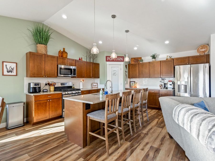 Property Image 6