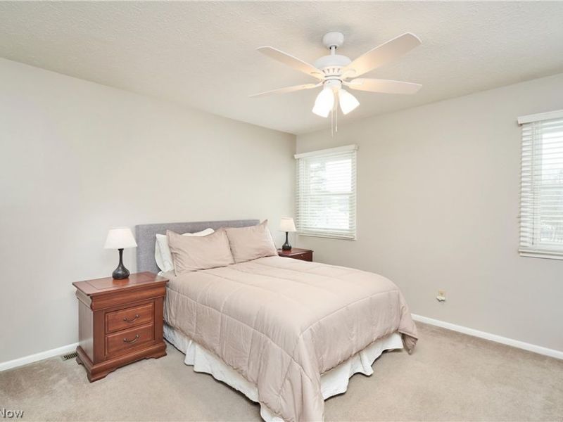 800 Hampton Circle, Unit 6, Aurora, OH 44202 Photo 15