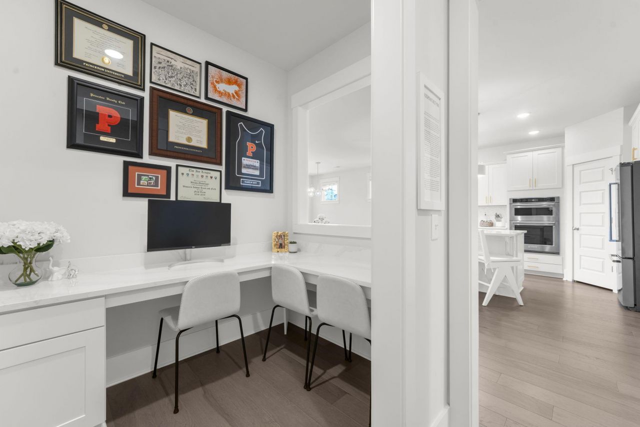 305 Sherrod Park Lane Photo 10