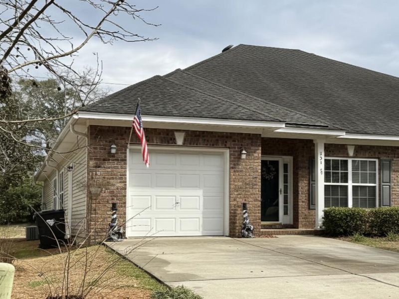 131 Manning Court Photo 1