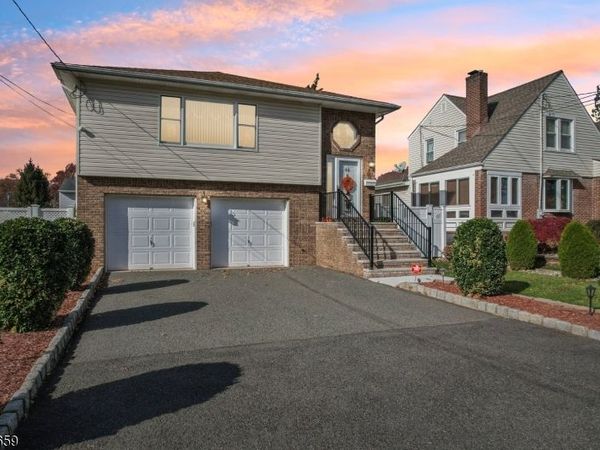 44 Joseph St, Clark, NJ 07066