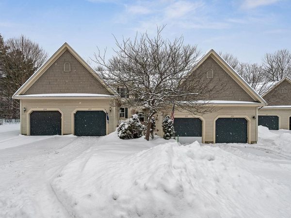 297 Juniper Drive, Unit 297, South Burlington, VT 05403