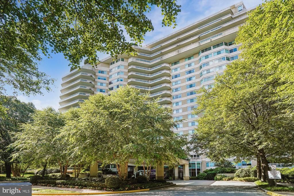 5600 Wisconsin Avenue, Unit 709, Chevy Chase, MD 20815 Main Photo