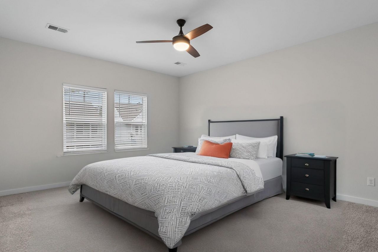 125 Trumpet Vine Drive Photo 27