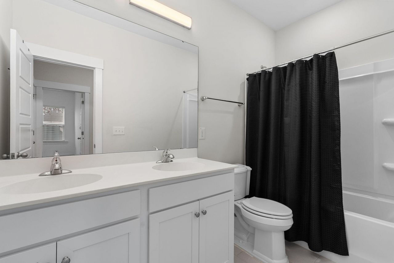 125 Trumpet Vine Drive Photo 36