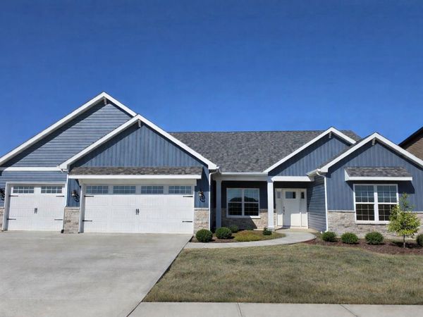 5390 Fair Creek Run, Fort Wayne, IN 46818