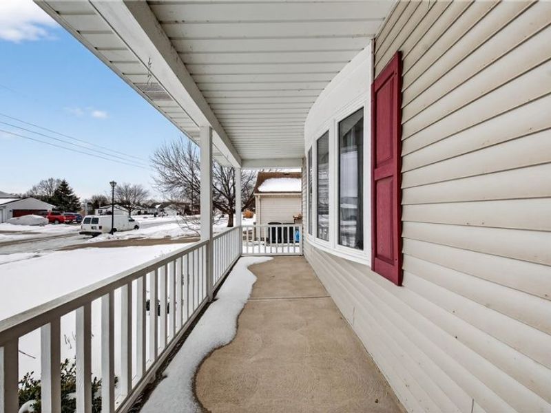 459 Auburn Street, Elyria, OH 44035 Photo 3