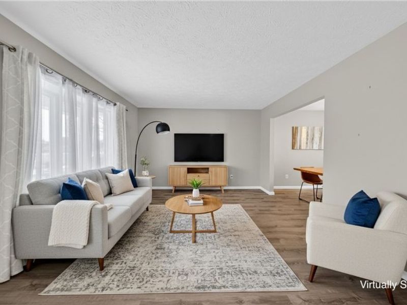 459 Auburn Street, Elyria, OH 44035 Photo 4