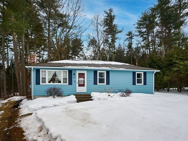 892 Westhampton Rd, Northampton, MA 01062