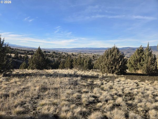 Laycock Creek Rd., Mount Vernon, OR 97865