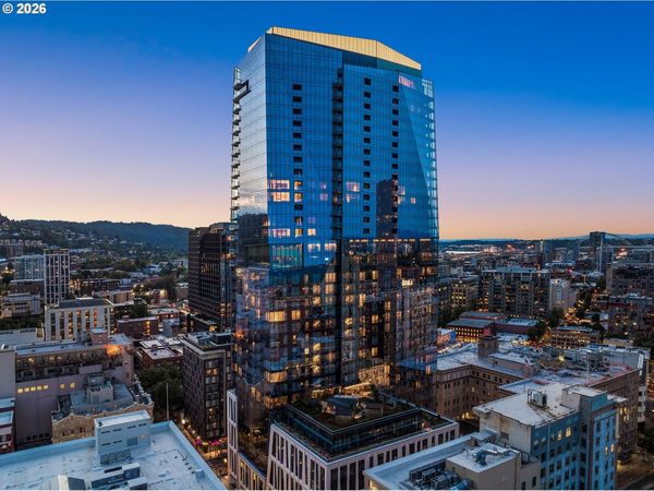 550 SW 10TH AVE, Unit 2110, Portland, OR 97205