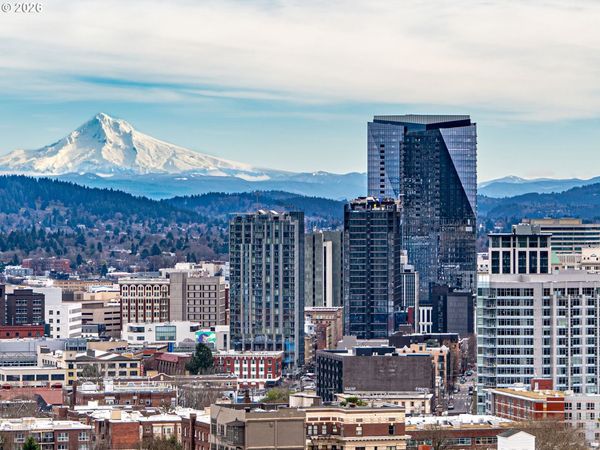 550 SW 10TH AVE, Unit 2108, Portland, OR 97205