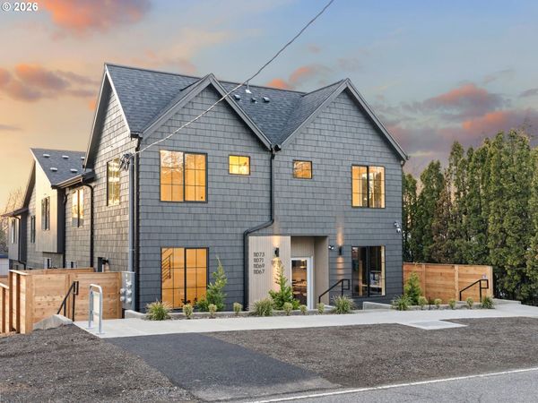 11071 SW 61st AVE, Unit 3, Portland, OR 97219