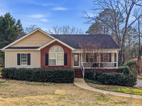 210 Hiwassee Drive, Charleston, TN 37310
