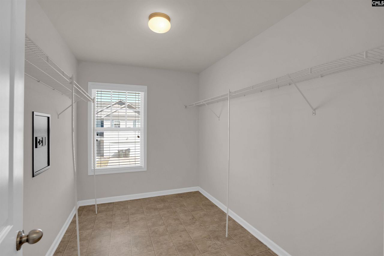 672 Deertrack Run  Photo 23