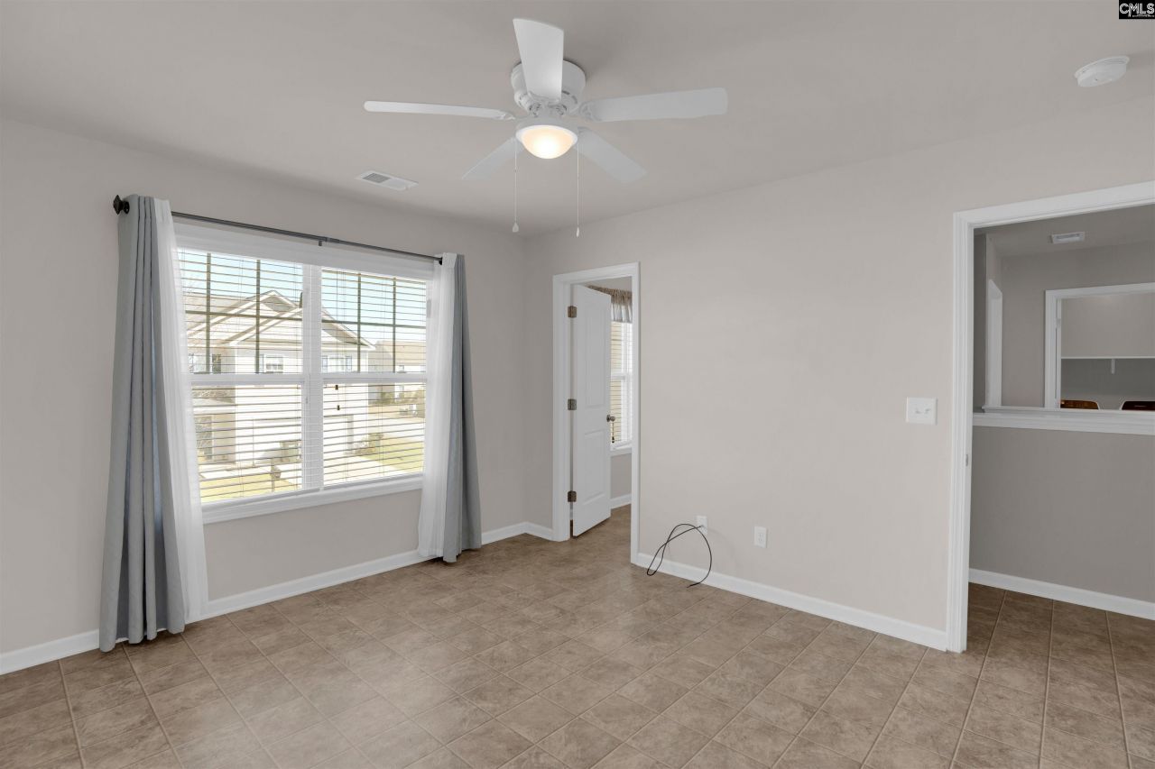 672 Deertrack Run  Photo 24