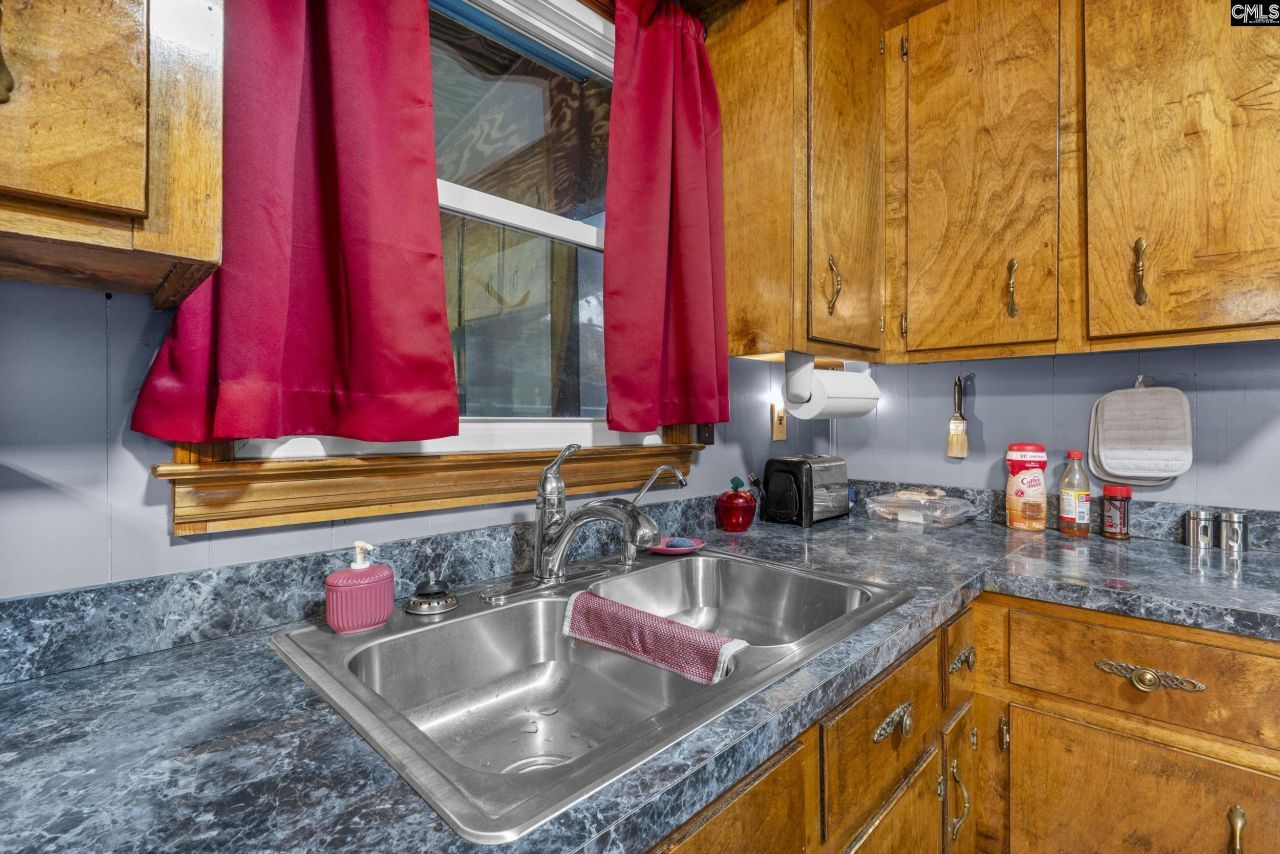 5106 Randall Avenue  Photo 8