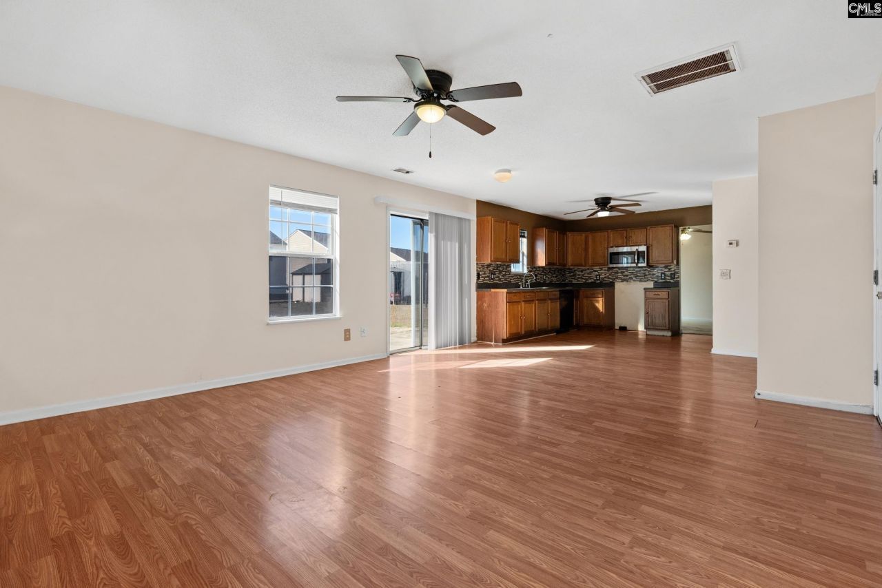 245 Fox Grove Circle  Photo 14