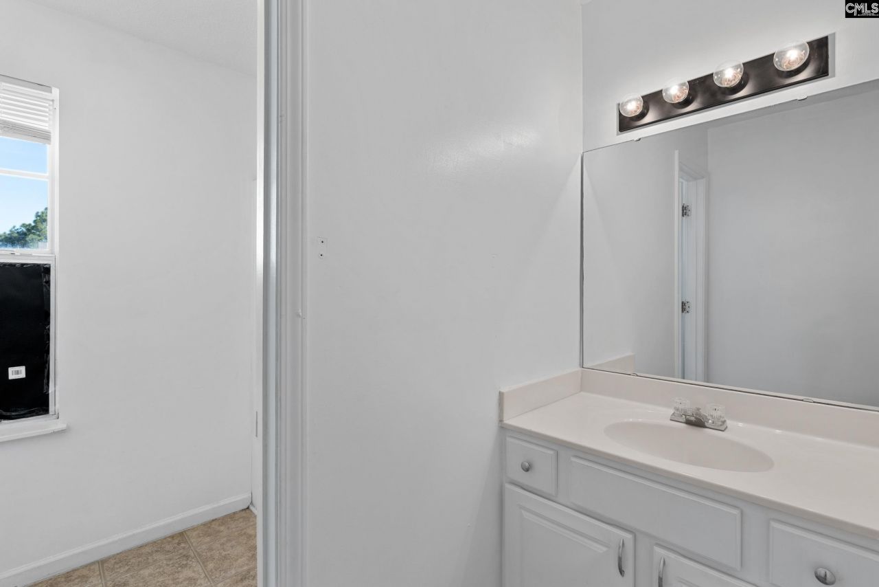 245 Fox Grove Circle  Photo 28