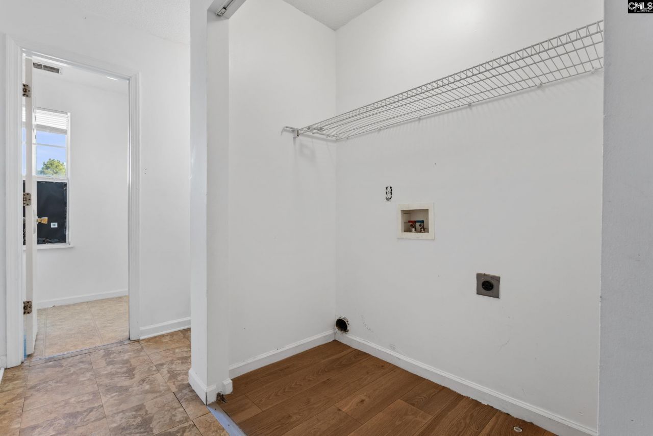 245 Fox Grove Circle  Photo 30