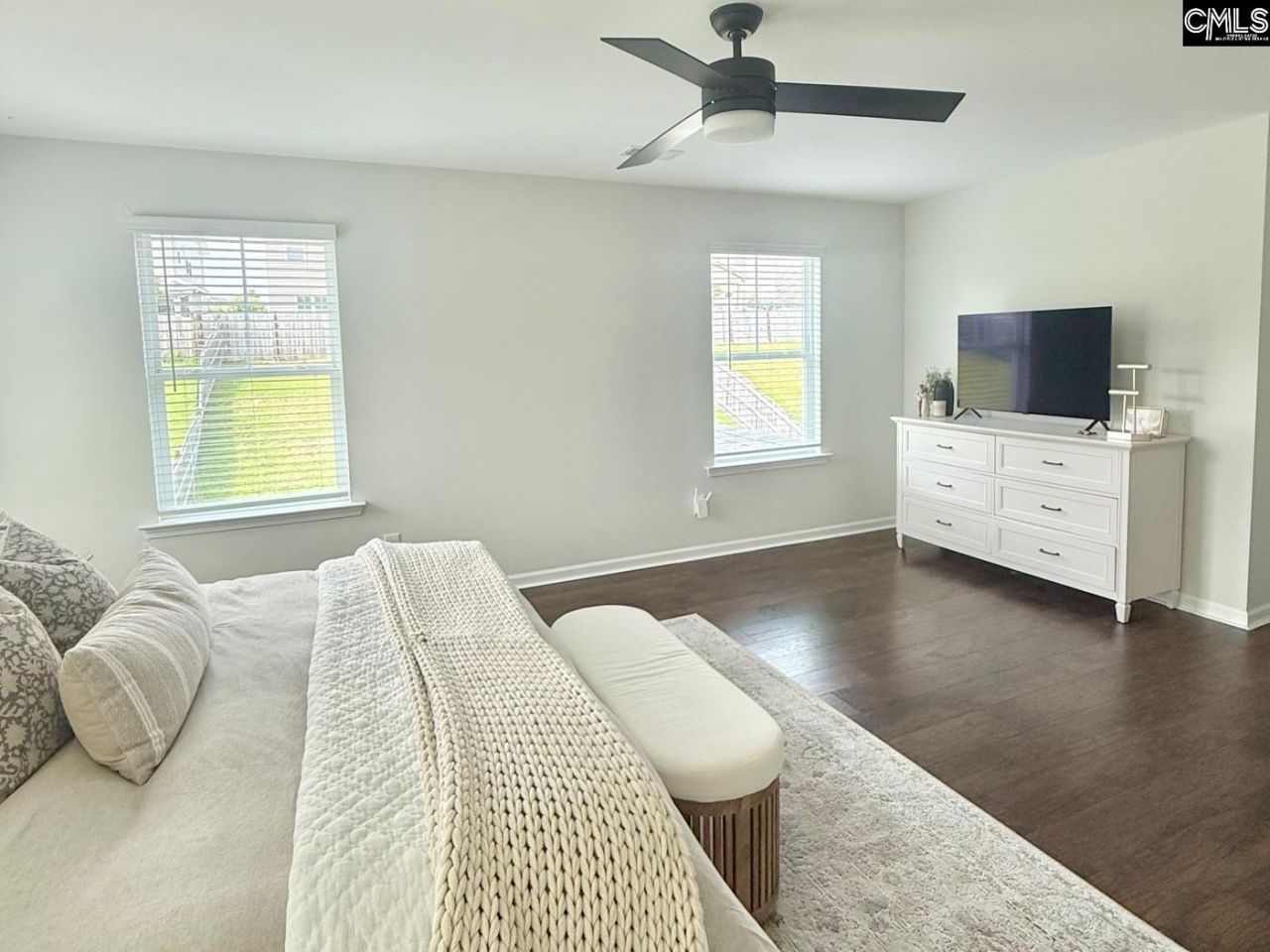 145 Madison Park Drive  Photo 15