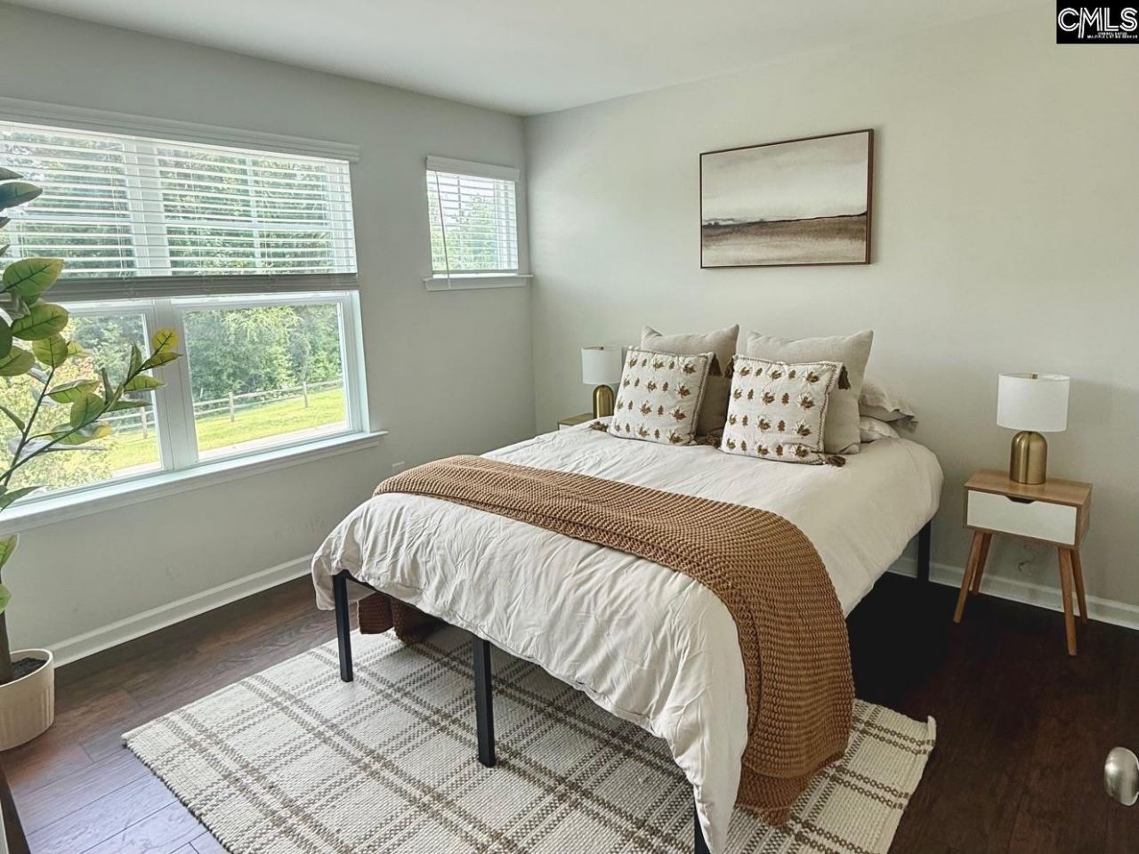 145 Madison Park Drive  Photo 17