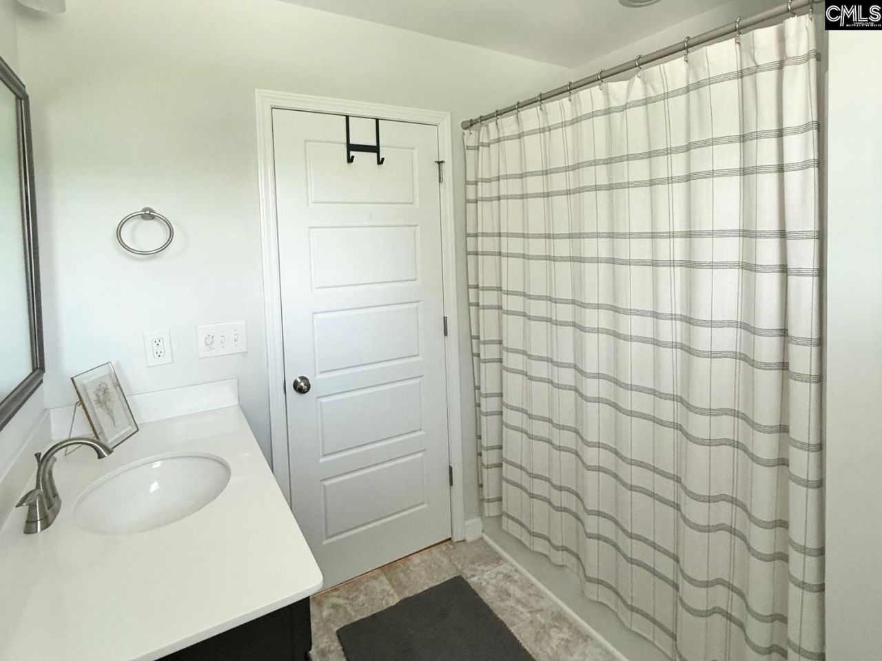 145 Madison Park Drive  Photo 21