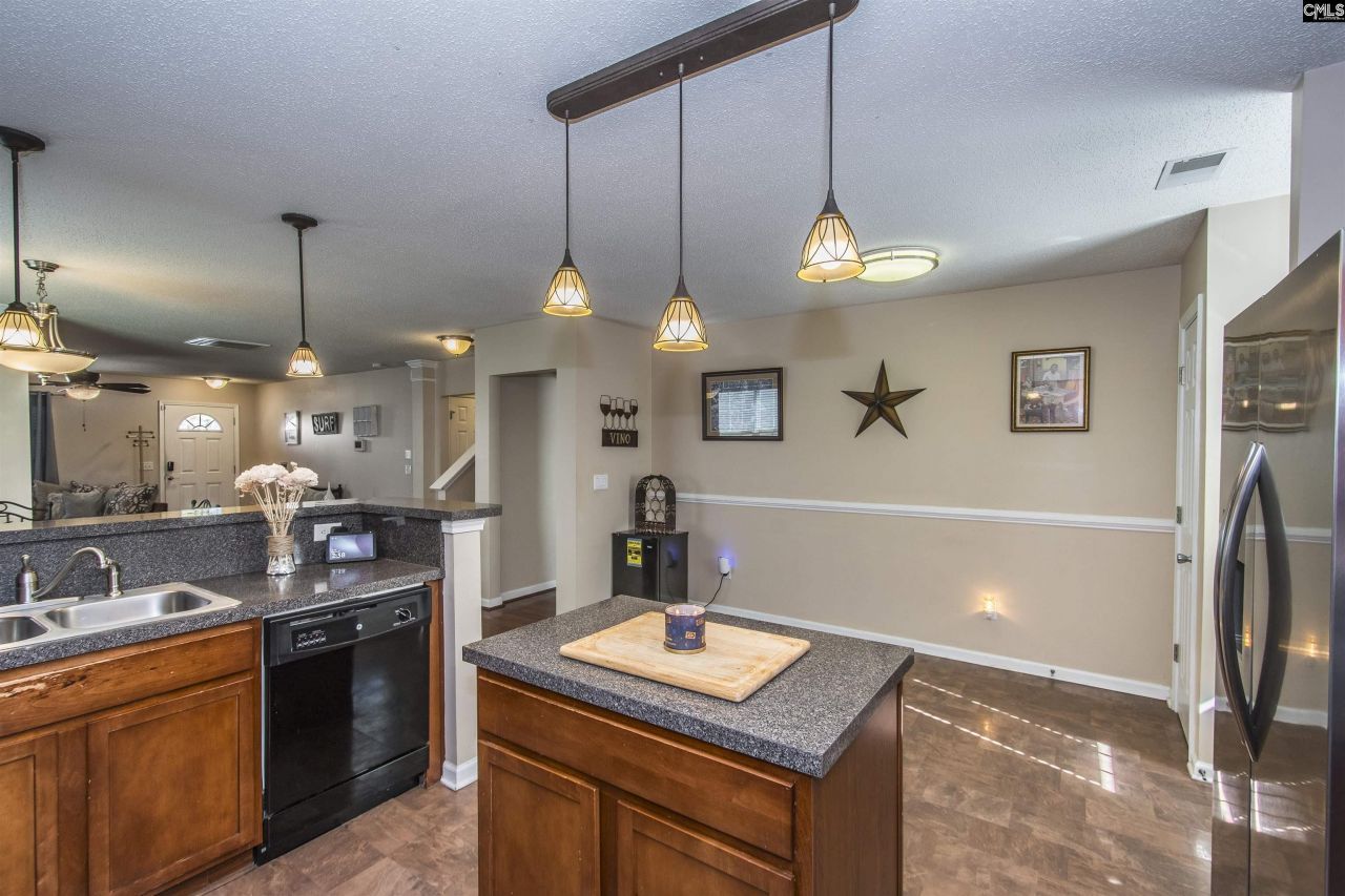 537 Heron Glen Drive  Photo 12