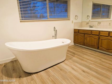 2390 Barnes Circle, Reno, NV 89509 Photo