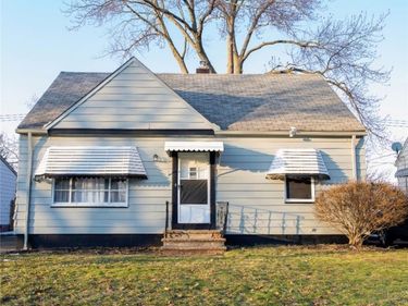 12307 Shady Oak Boulevard, Garfield Heights, OH 44125