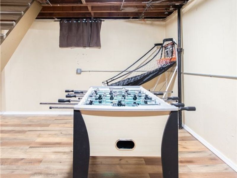 12307 Shady Oak Boulevard, Cleveland, OH 44125 Photo 28