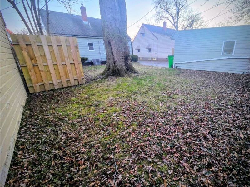 12307 Shady Oak Boulevard, Cleveland, OH 44125 Photo 42