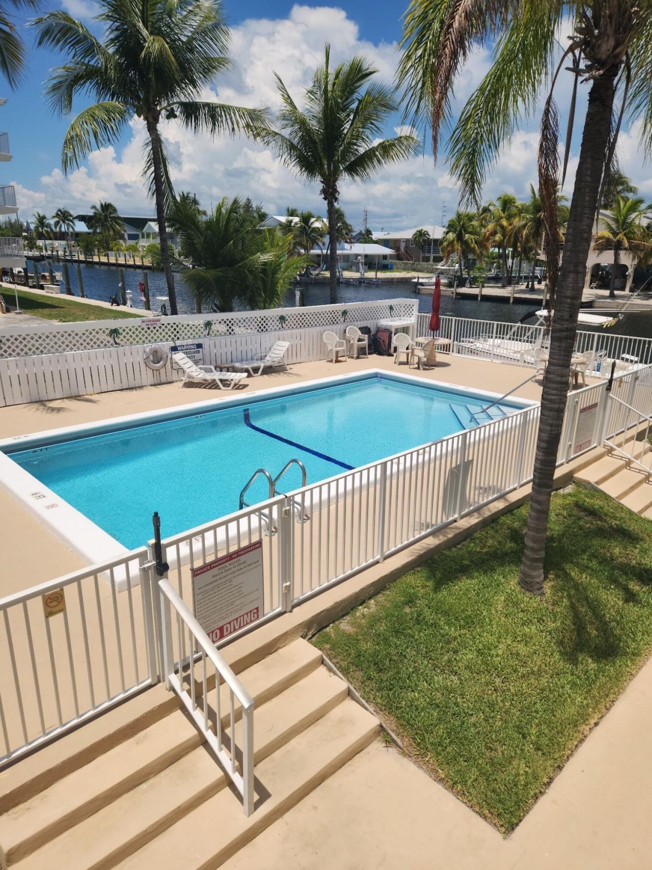 15 Sombrero Boulevard, Unit 204W, Marathon, FL 33050 Photo