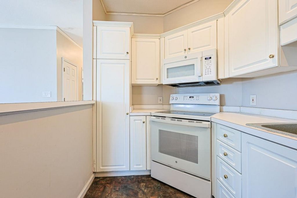 3511 Sweetwater Blvd. Photo 11