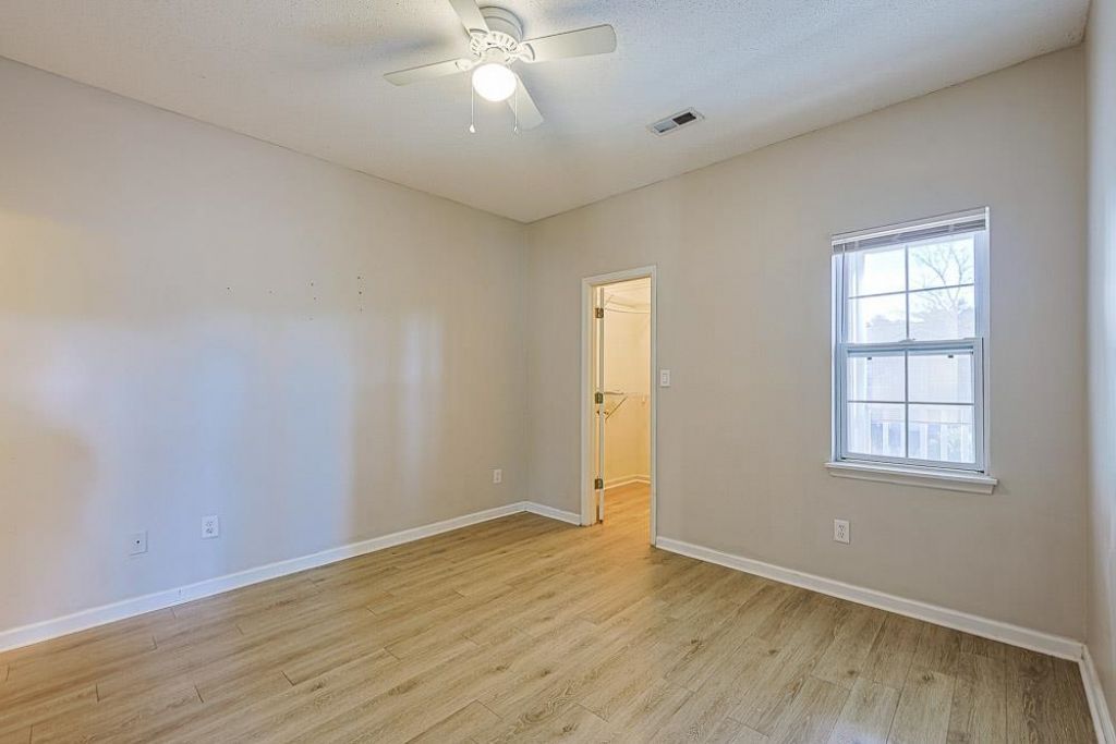 3511 Sweetwater Blvd. Photo 12