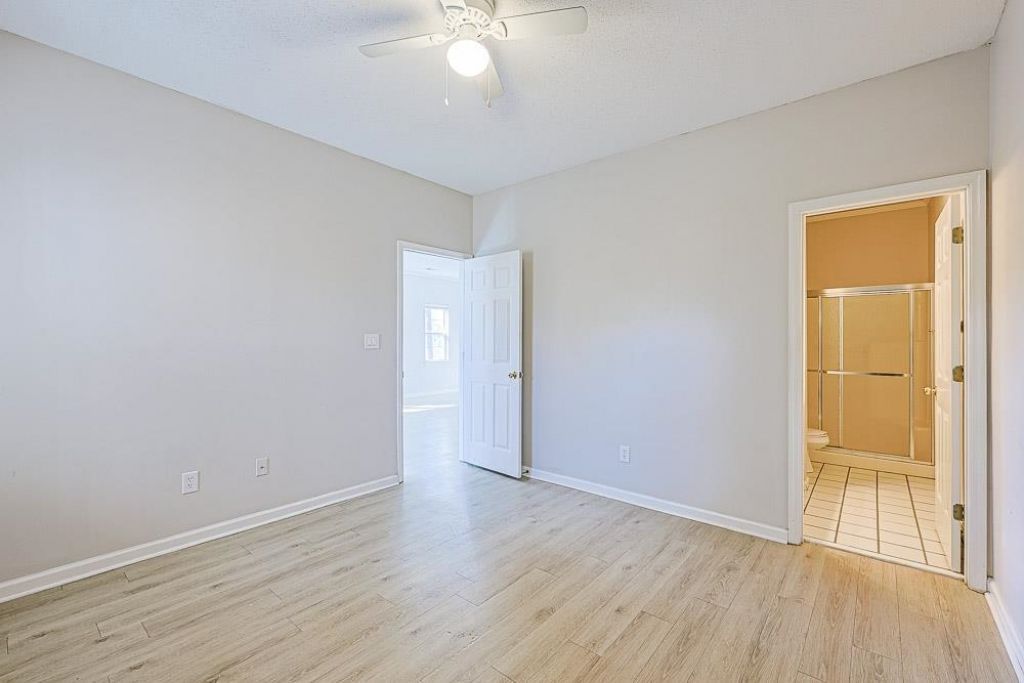 3511 Sweetwater Blvd. Photo 13