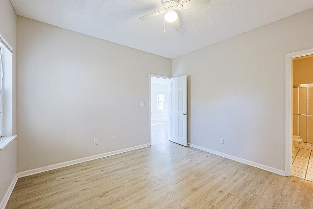 3511 Sweetwater Blvd. Photo 15