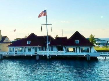 9963 S Channel Dr, Clay Twp, MI 48028