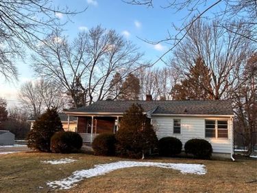 1136 W Rowland Street, Mundy Twp, MI 48507