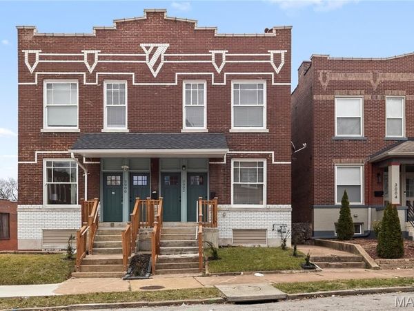 3002 California , St Louis, MO 63118