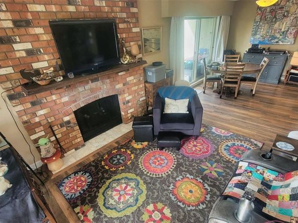 1419 Stadacona Ave, Unit 414, Victoria, BC V8S 5J3